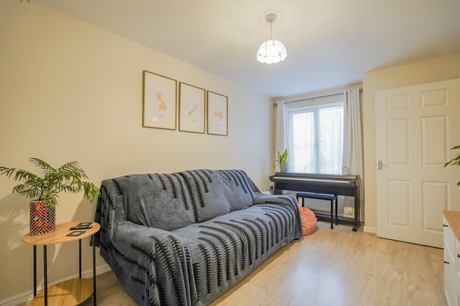 Images for Tiger Moth Road, Weston-super-Mare EAID:6a22df450a1d966c4e61b5b18db2818b BID:1