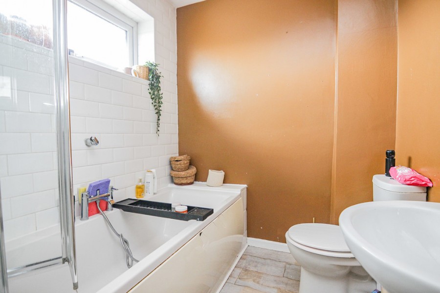 Images for Flamingo Crescent, Weston-super-Mare EAID:6a22df450a1d966c4e61b5b18db2818b BID:1