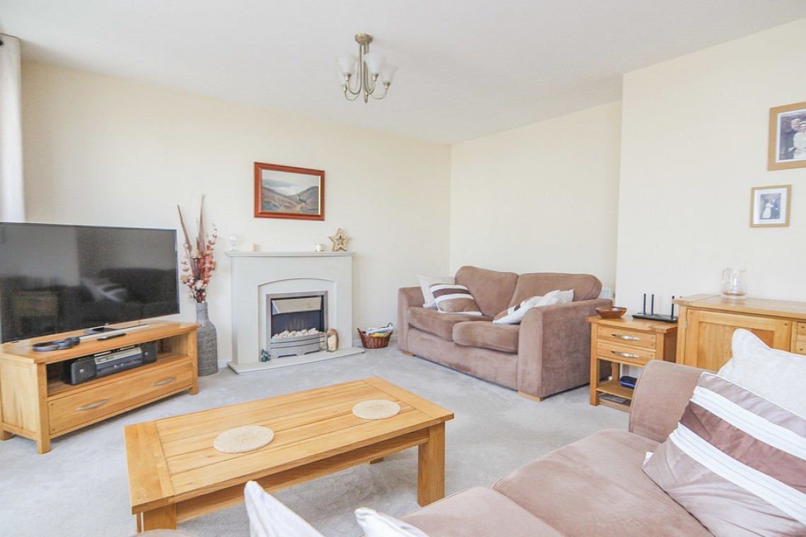 Images for Knightstone Road, Weston-super-Mare EAID:6a22df450a1d966c4e61b5b18db2818b BID:1