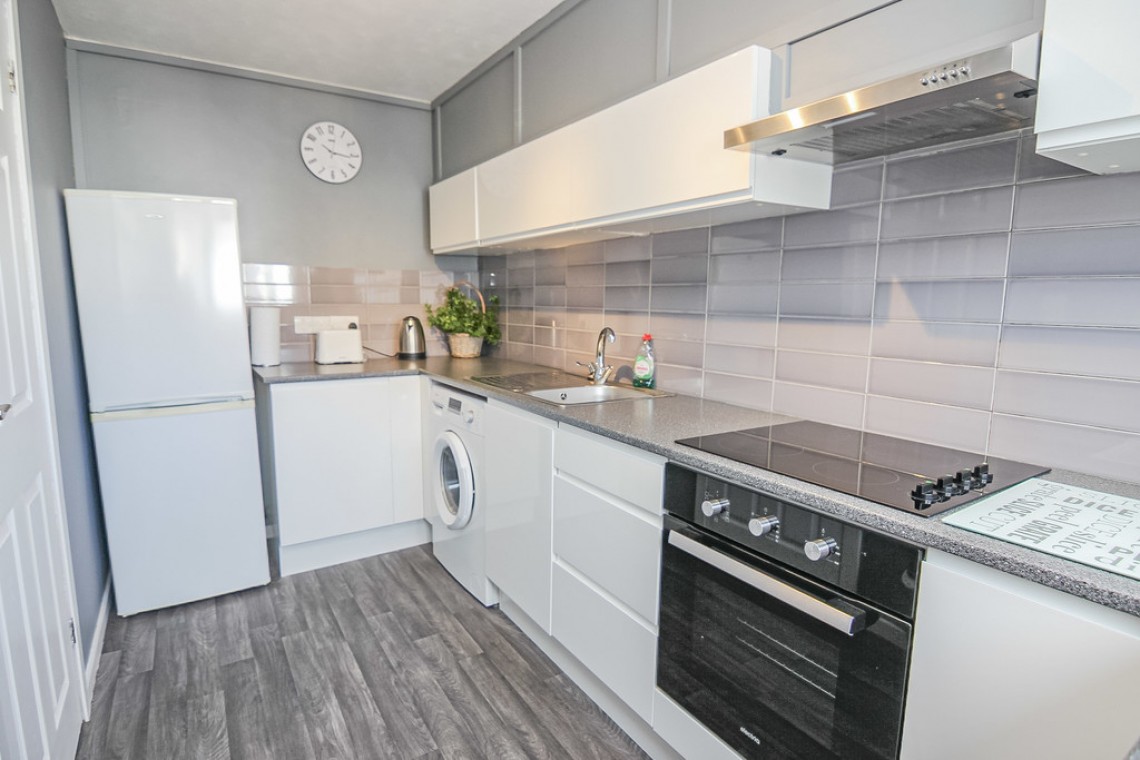 Images for Knightstone Road, Weston-super-Mare EAID:6a22df450a1d966c4e61b5b18db2818b BID:1