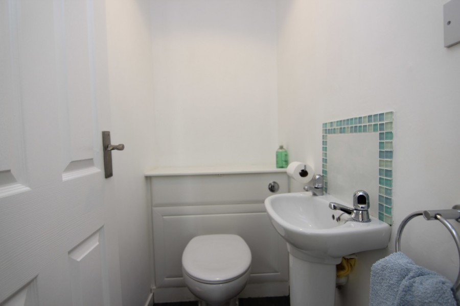 Images for Knightstone Road, Weston-super-Mare EAID:6a22df450a1d966c4e61b5b18db2818b BID:1