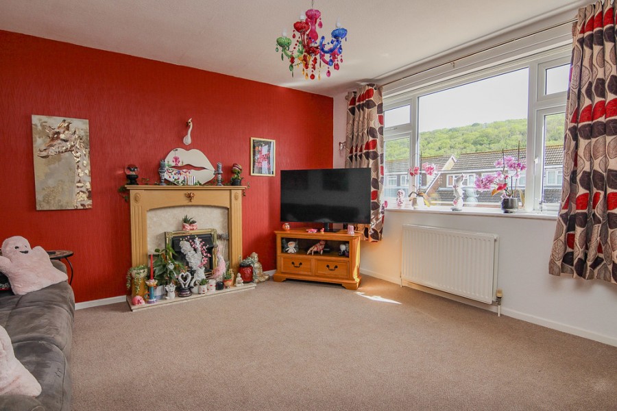 Images for Manor Farm Crescent, Weston-super-Mare EAID:6a22df450a1d966c4e61b5b18db2818b BID:1