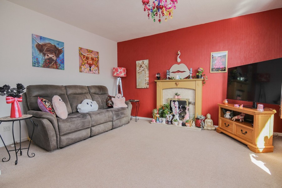 Images for Manor Farm Crescent, Weston-super-Mare EAID:6a22df450a1d966c4e61b5b18db2818b BID:1