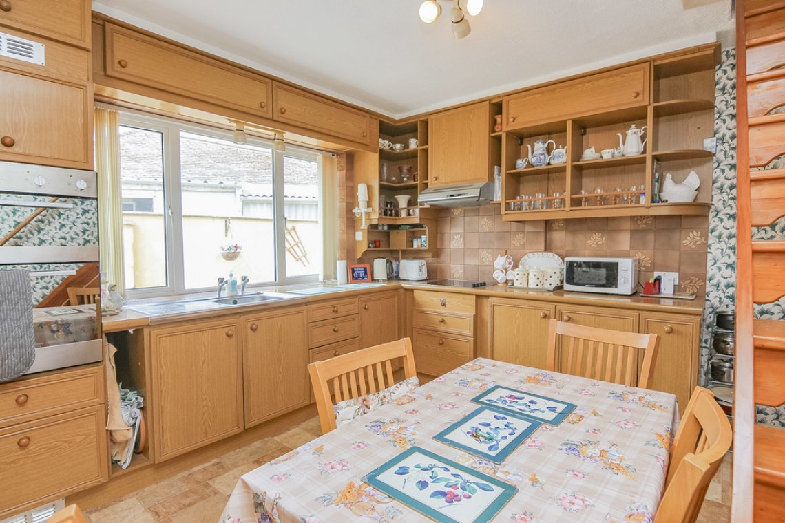 Images for Worlebury Close, Weston-super-Mare EAID:6a22df450a1d966c4e61b5b18db2818b BID:1