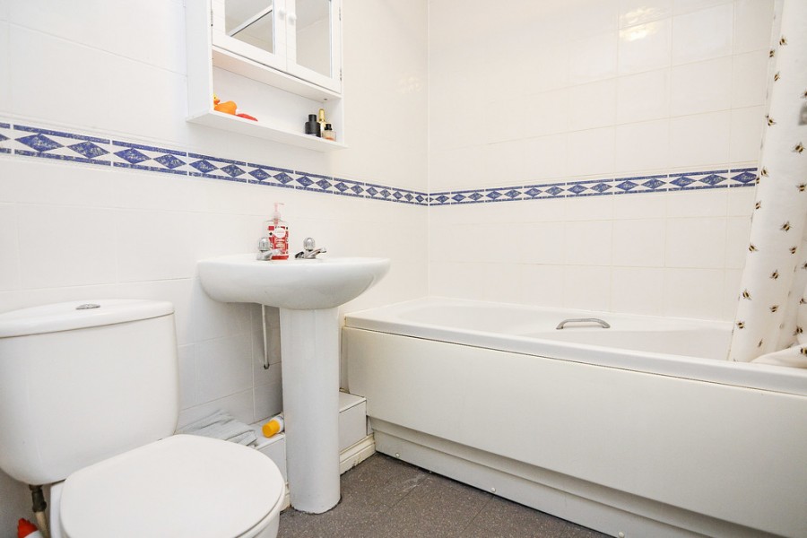 Images for Longridge Way, Weston-super-Mare EAID:6a22df450a1d966c4e61b5b18db2818b BID:1