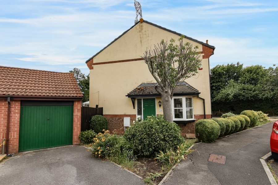 Images for Aspen Park Road, Weston-super-Mare EAID:6a22df450a1d966c4e61b5b18db2818b BID:1