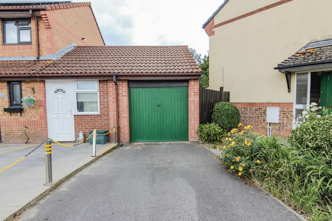 Images for Aspen Park Road, Weston-super-Mare EAID:6a22df450a1d966c4e61b5b18db2818b BID:1